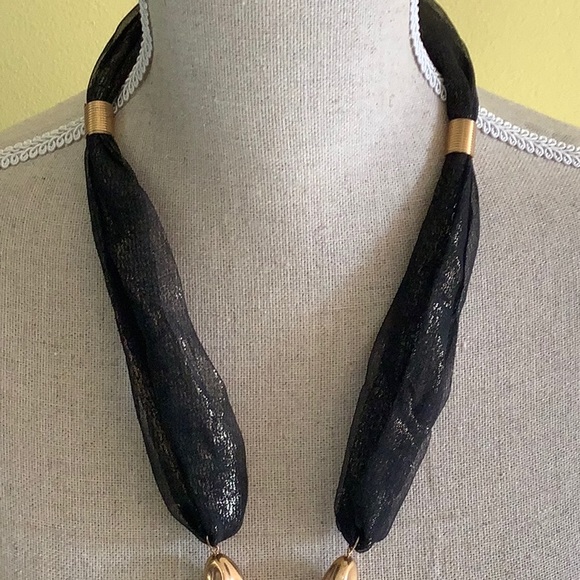 Elephant Scarf Necklace - Picture 3 of 5